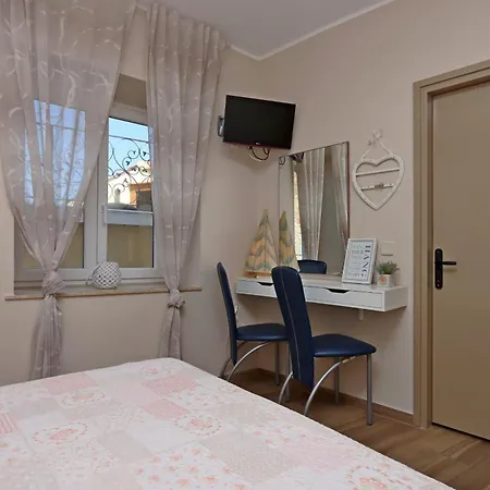 Double 5302b Penzion 3*