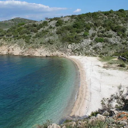 Double 5302b Konukevi Vrbnik (Primorje-Gorski Kotar)